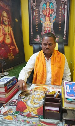 Famous Astrologer Bangalore Pandit Chandrashekhar Guruji